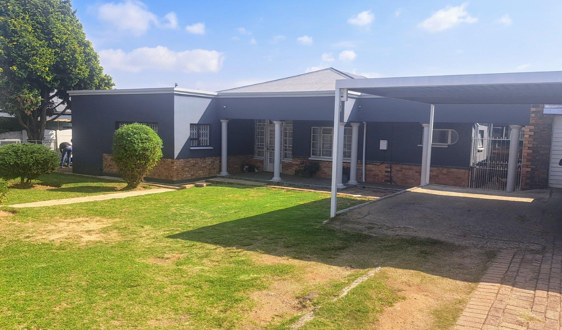 6 Bedroom Property for Sale in Haddon Gauteng