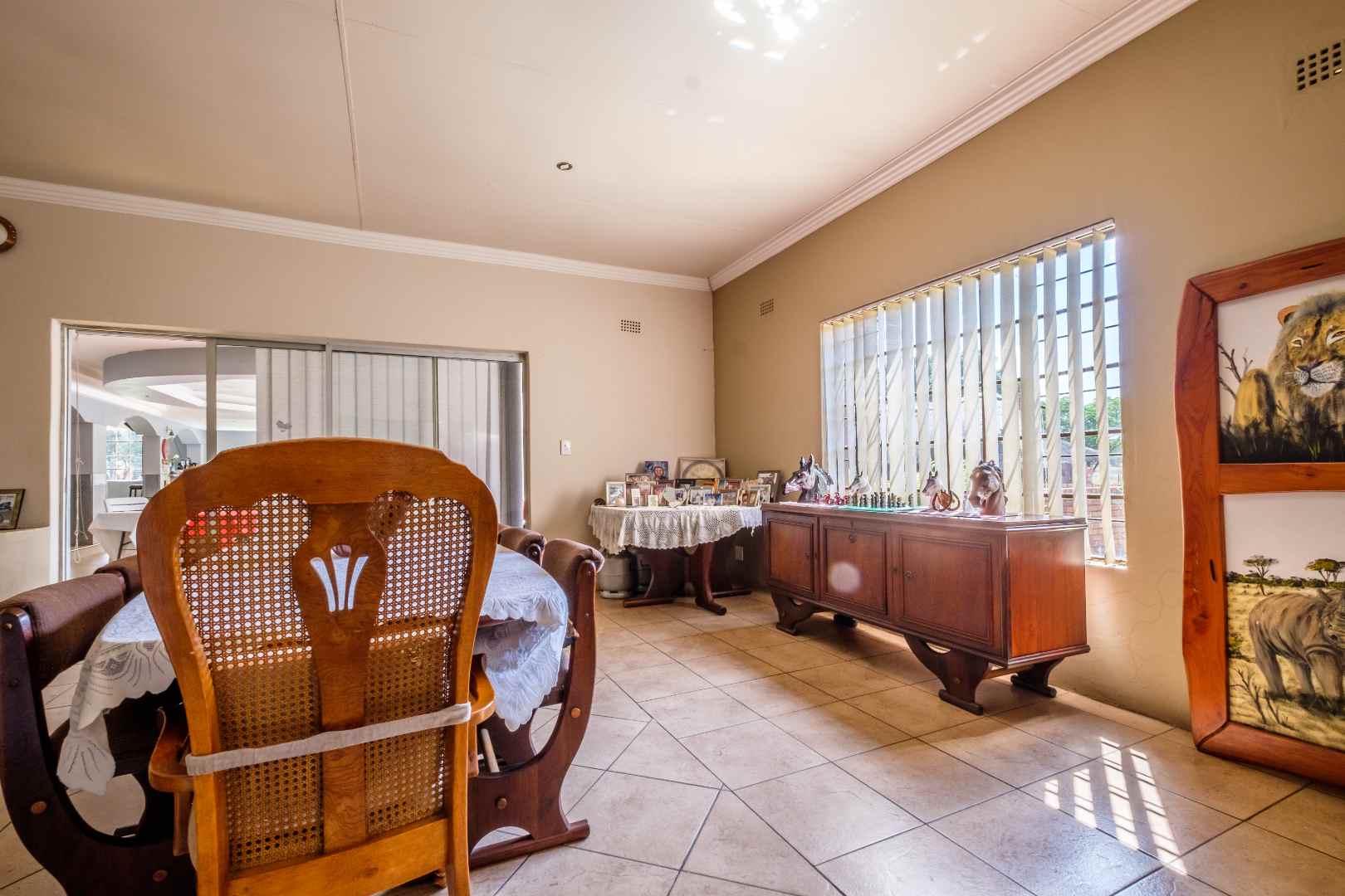 6 Bedroom Property for Sale in Drumblade A H Gauteng