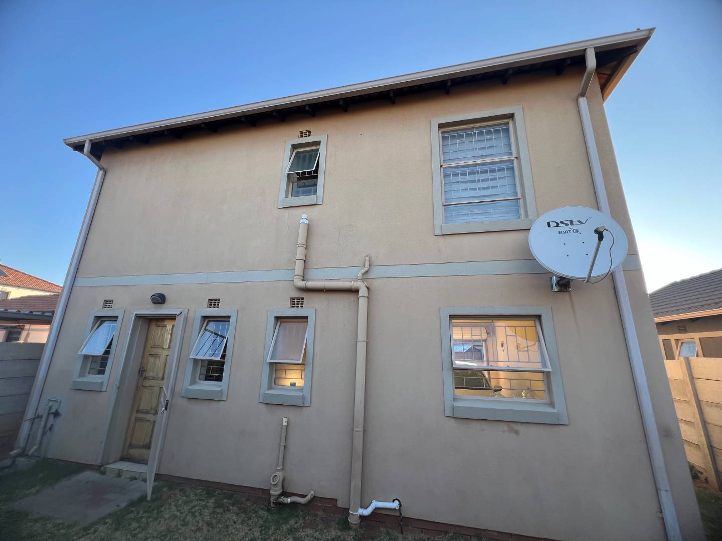 4 Bedroom Property for Sale in Albertsdal Gauteng