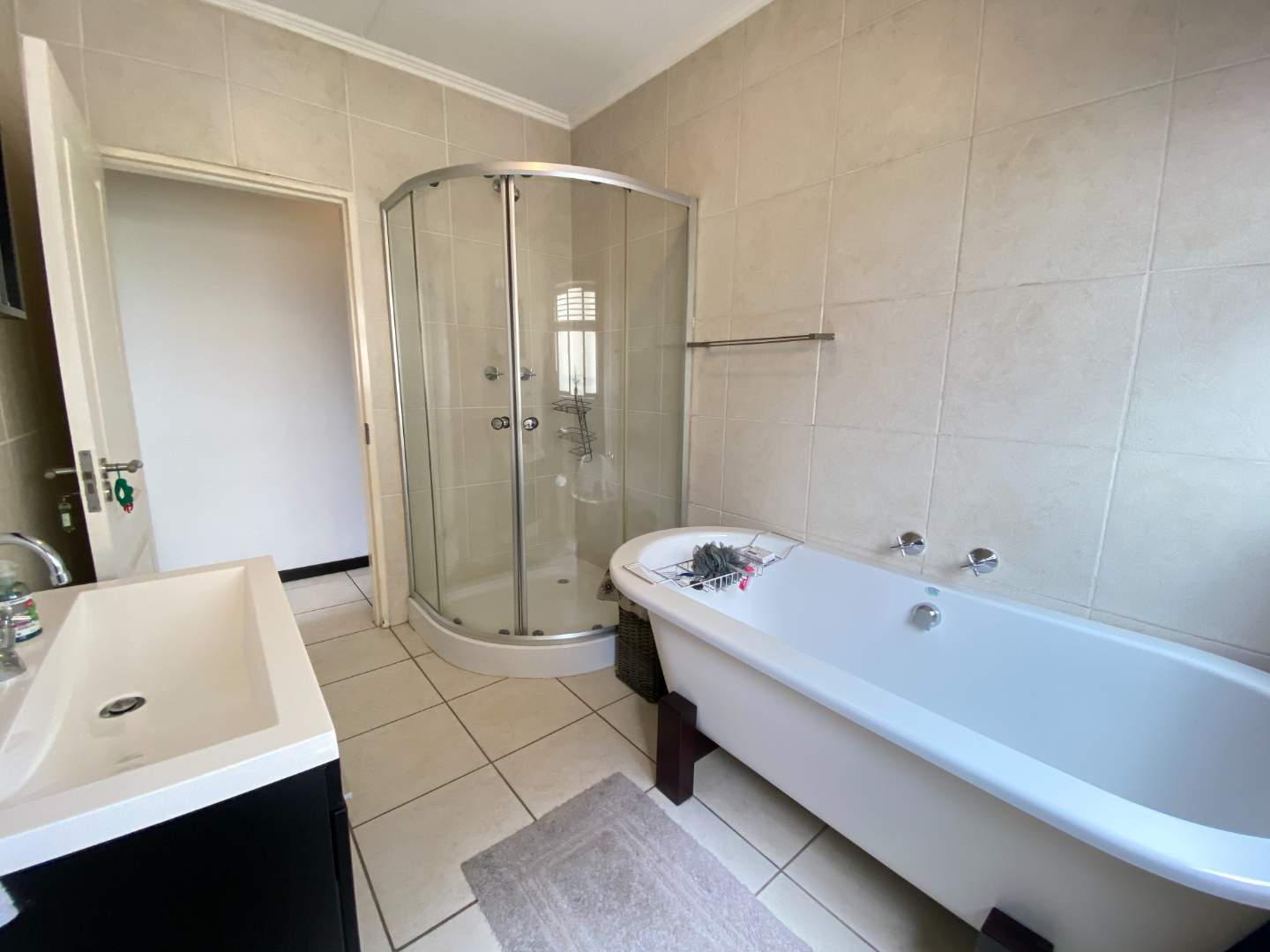 2 Bedroom Property for Sale in Greenstone Hill Gauteng