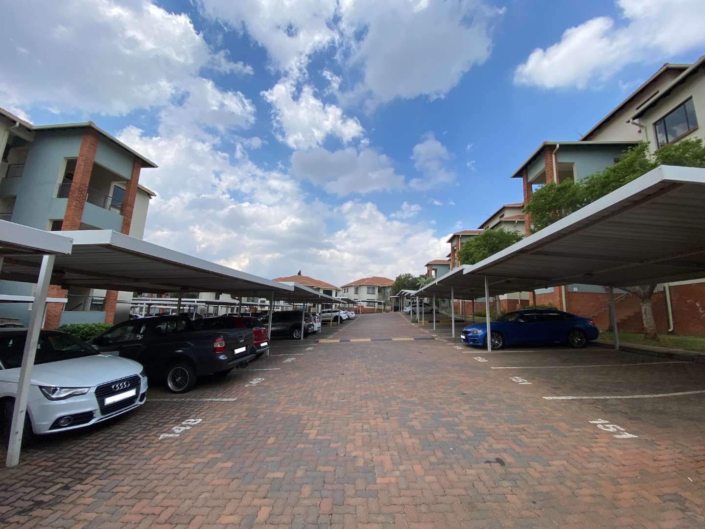 2 Bedroom Property for Sale in Greenstone Hill Gauteng