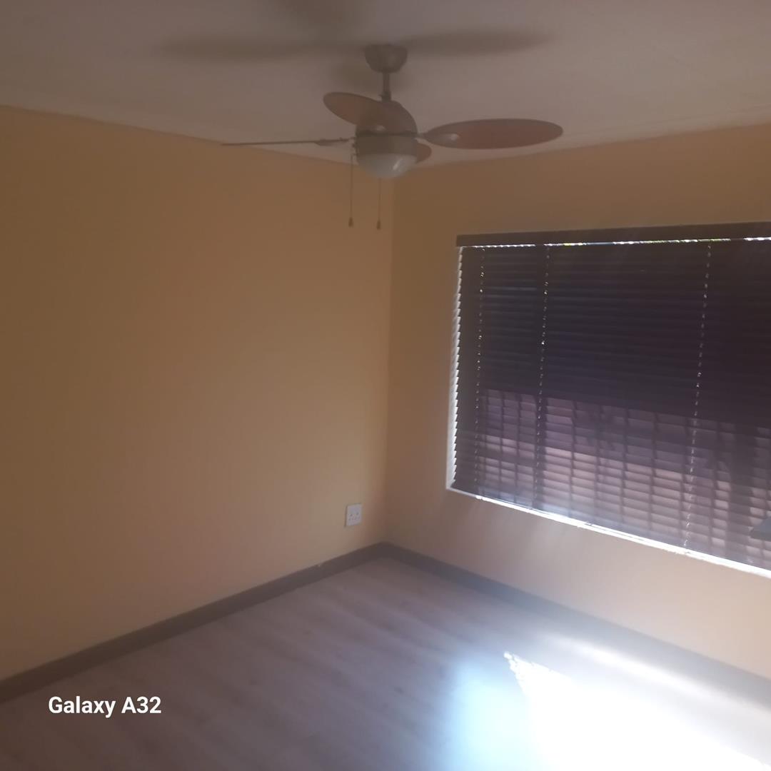 2 Bedroom Property for Sale in Wilfordon Gauteng