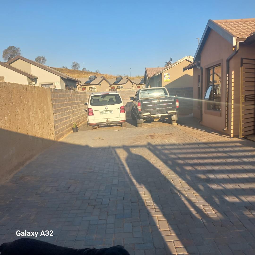 2 Bedroom Property for Sale in Wilfordon Gauteng