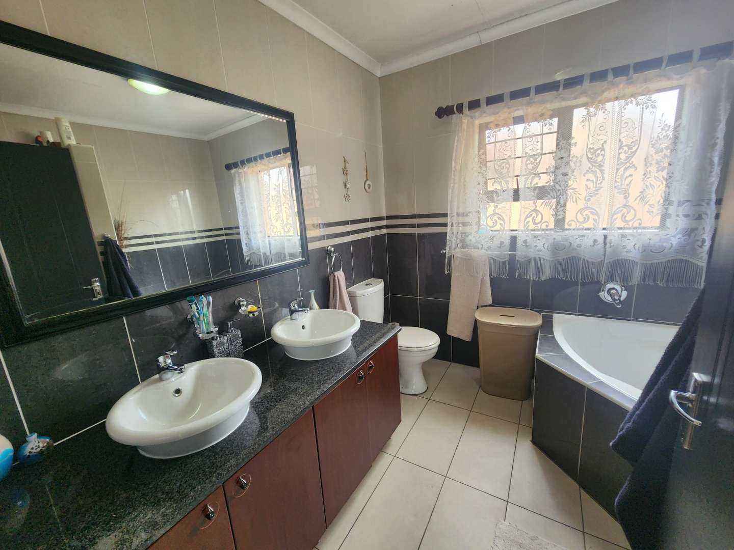 3 Bedroom Property for Sale in New Market Gauteng