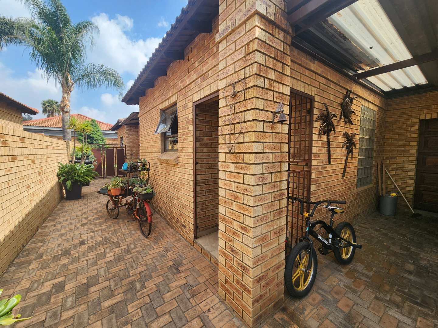 3 Bedroom Property for Sale in New Market Gauteng