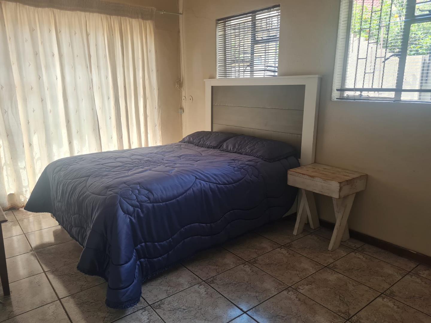 4 Bedroom Property for Sale in Brackendowns Gauteng