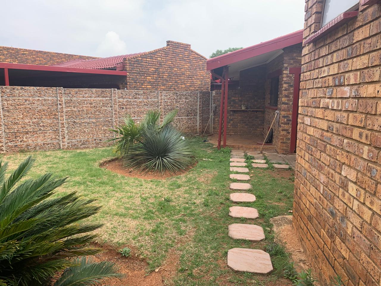 10 Bedroom Property for Sale in Terenure Gauteng