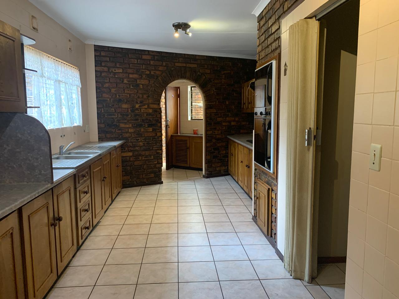 10 Bedroom Property for Sale in Terenure Gauteng