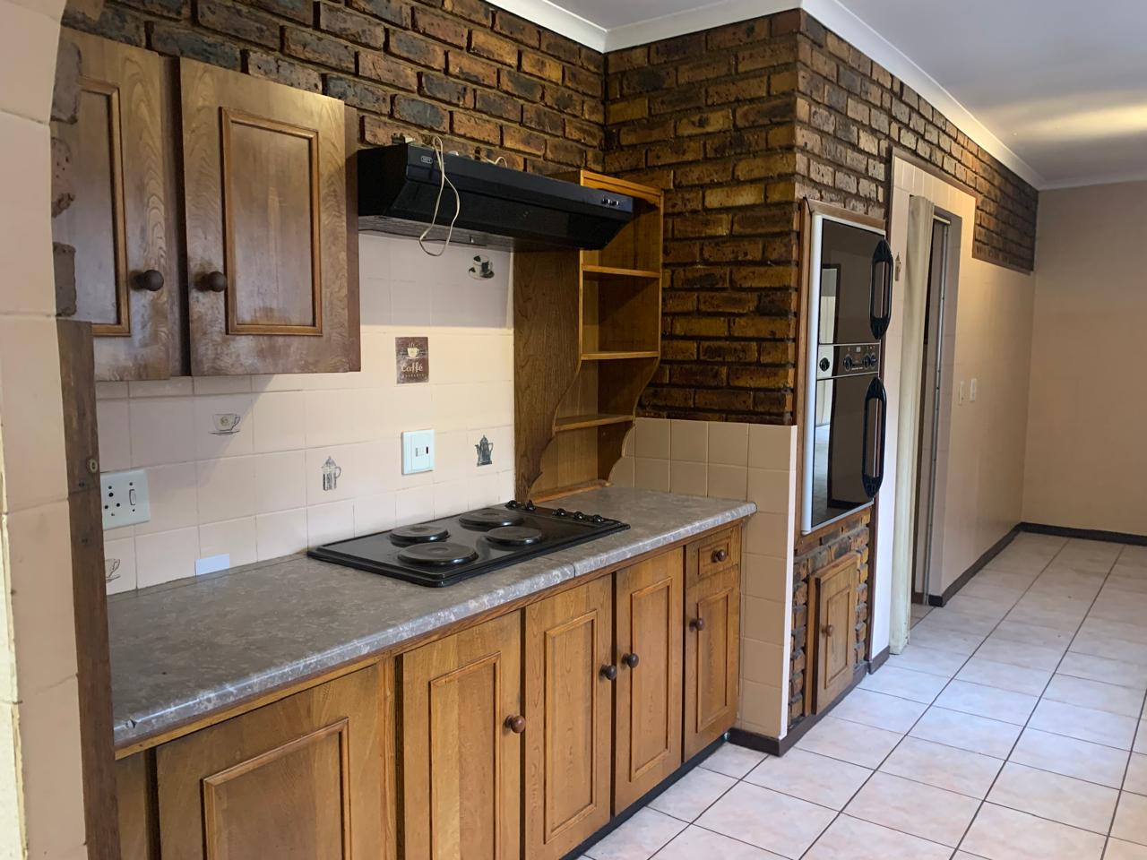 10 Bedroom Property for Sale in Terenure Gauteng