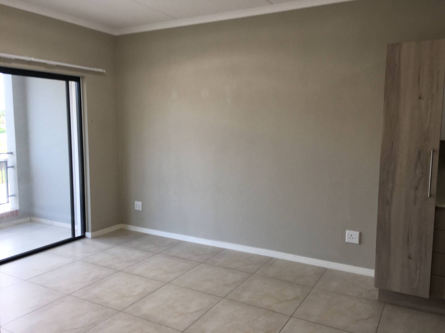 To Let 1 Bedroom Property for Rent in Noordhang Gauteng