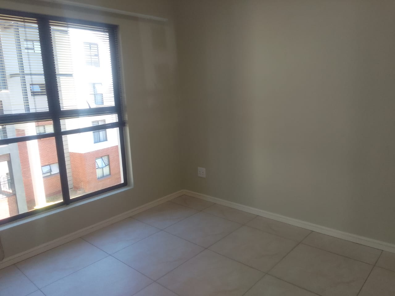 To Let 1 Bedroom Property for Rent in Noordhang Gauteng