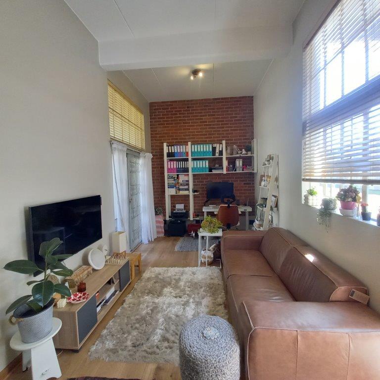 1 Bedroom Property for Sale in Houghton Gauteng