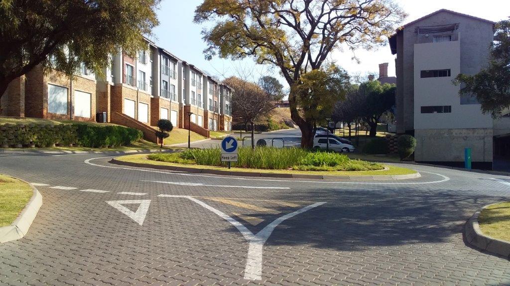 1 Bedroom Property for Sale in Houghton Gauteng