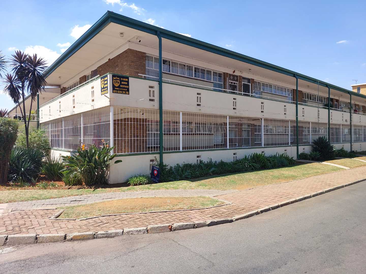 2 Bedroom Property for Sale in New Redruth Gauteng