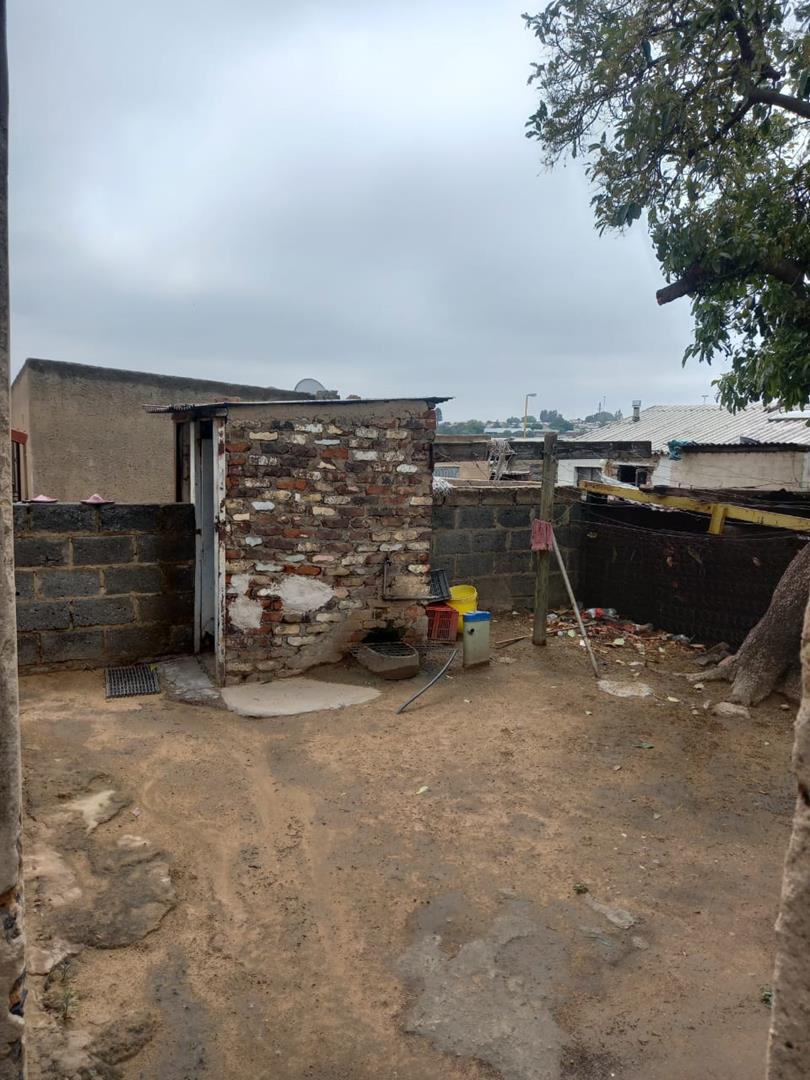 2 Bedroom Property for Sale in Tembisa Gauteng