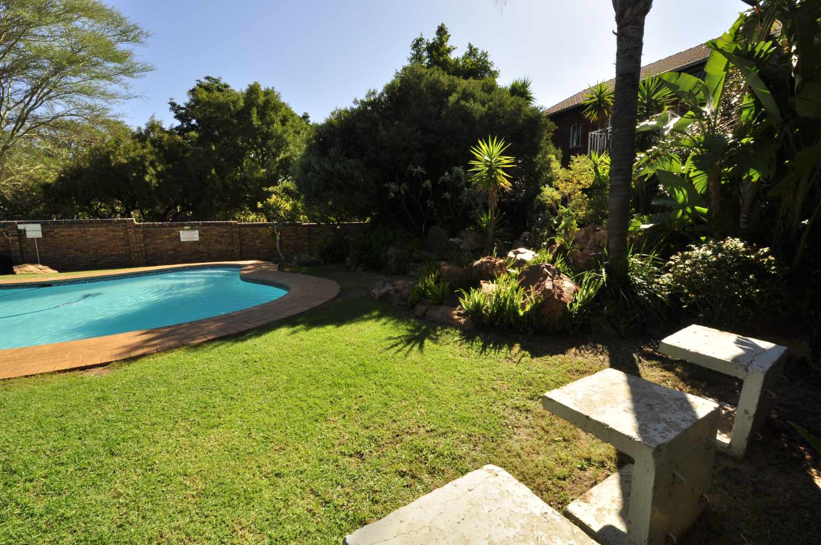 2 Bedroom Property for Sale in La Montagne Gauteng