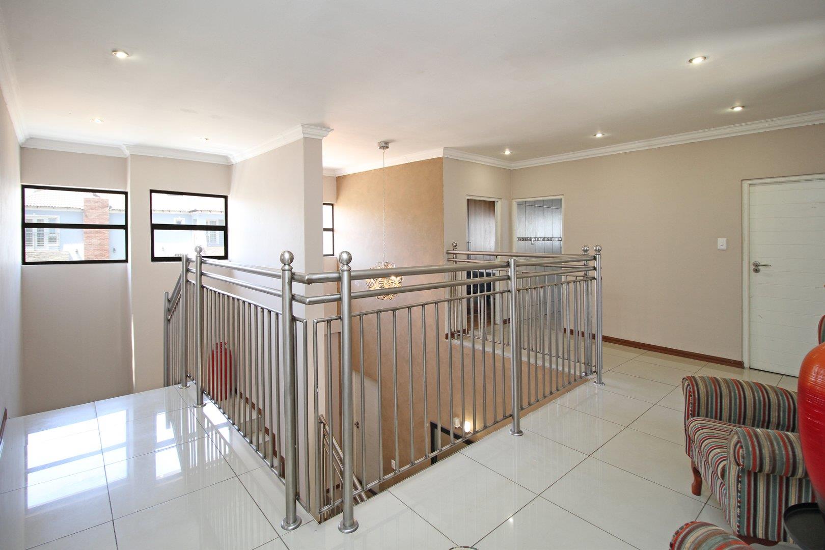 4 Bedroom Property for Sale in Willowbrook Gauteng