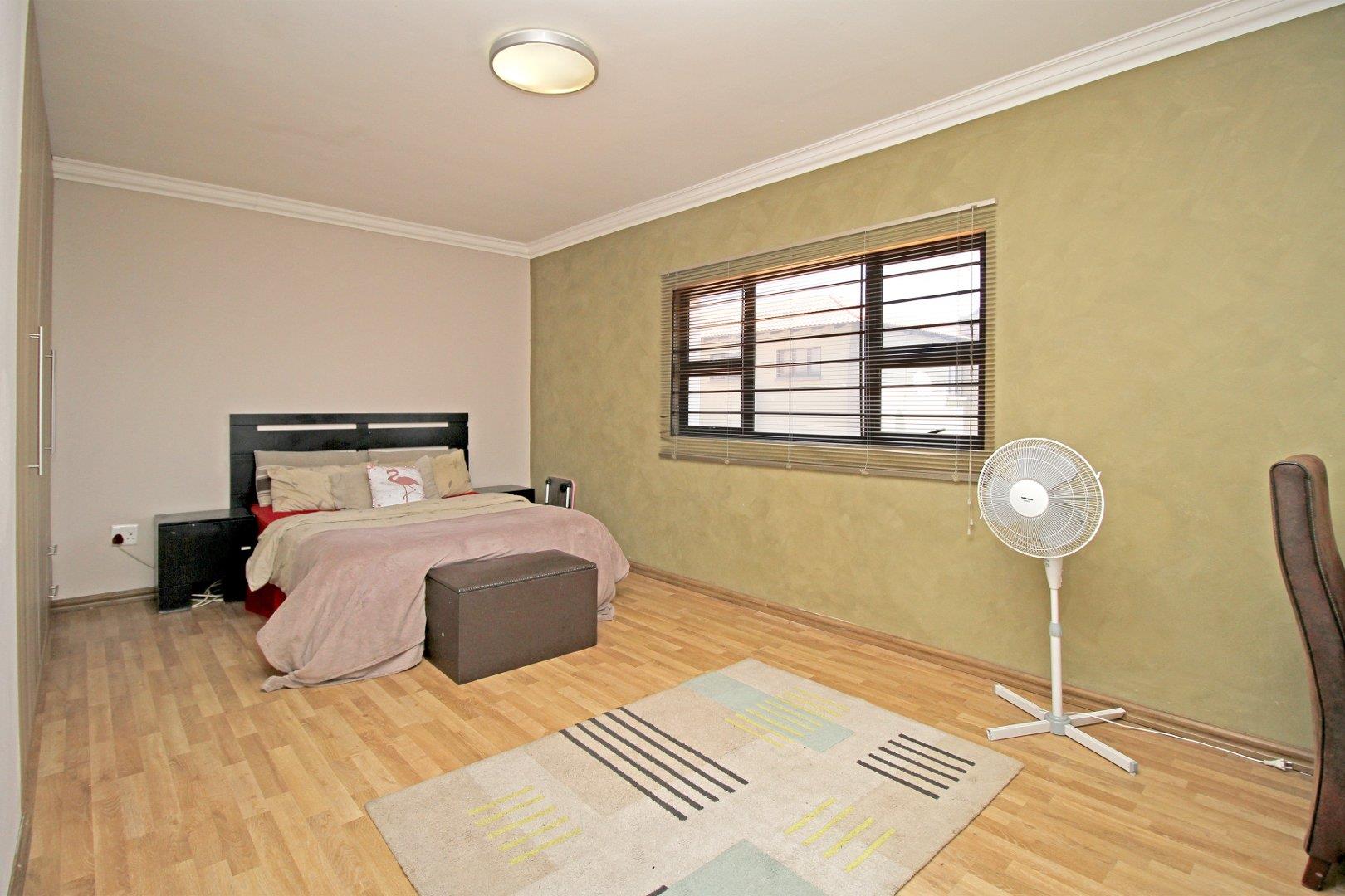 4 Bedroom Property for Sale in Willowbrook Gauteng