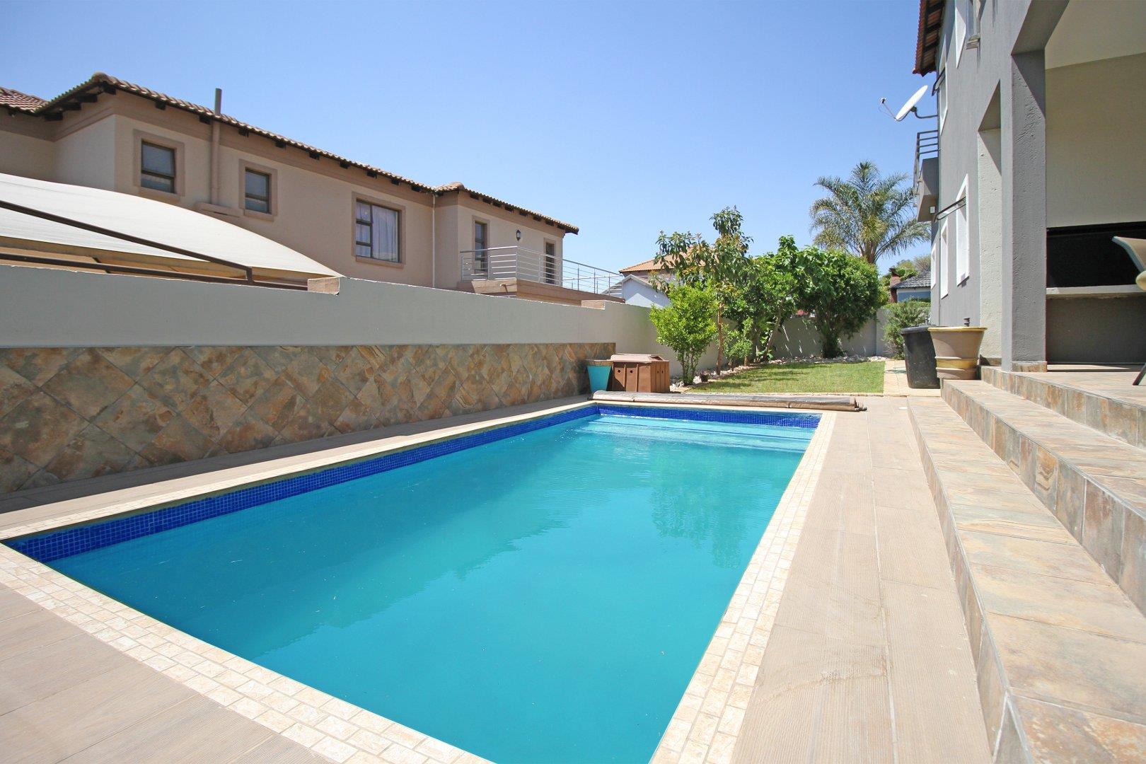 4 Bedroom Property for Sale in Willowbrook Gauteng