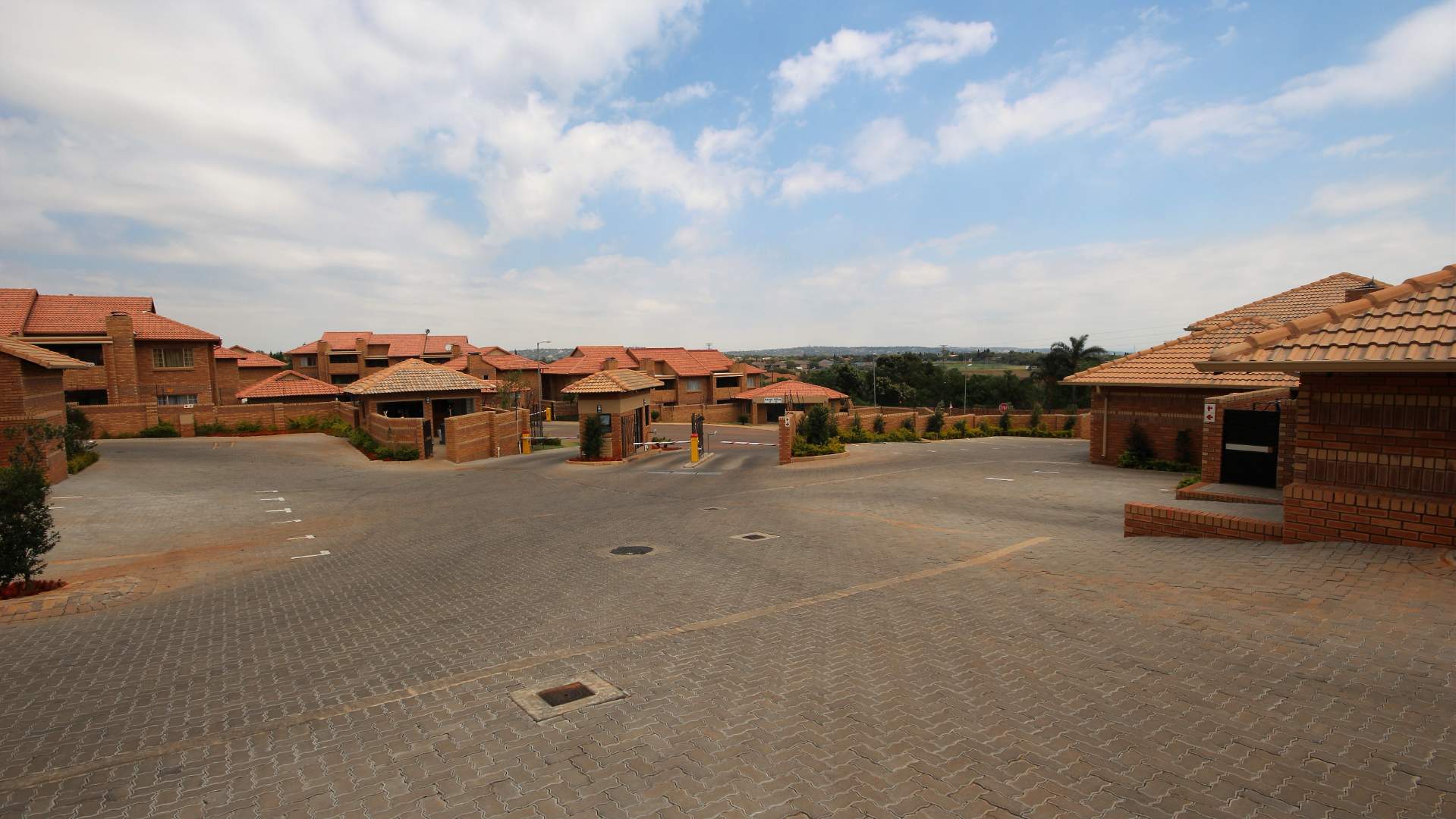 To Let 3 Bedroom Property for Rent in Olympus Gauteng