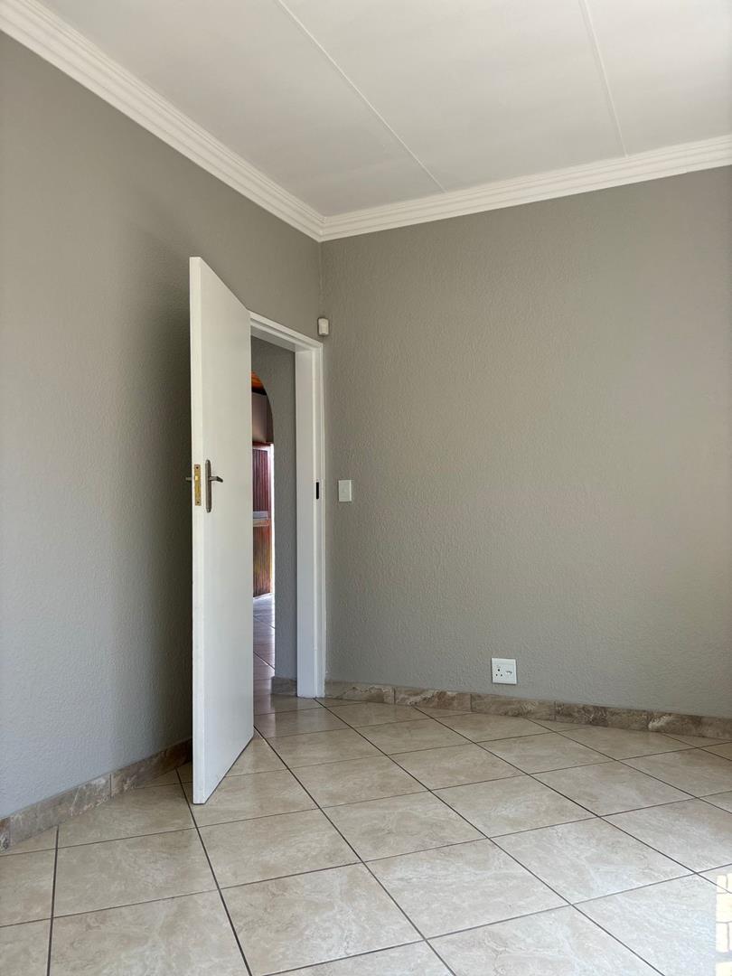 3 Bedroom Property for Sale in Roseville Gauteng