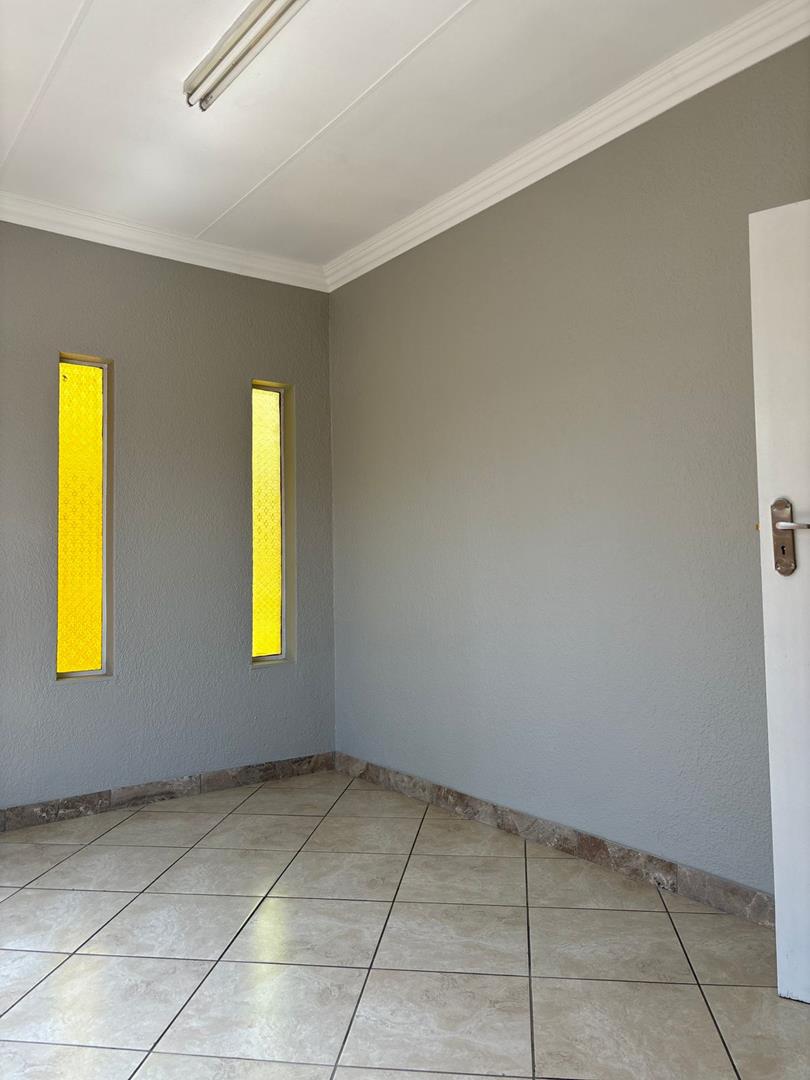 3 Bedroom Property for Sale in Roseville Gauteng