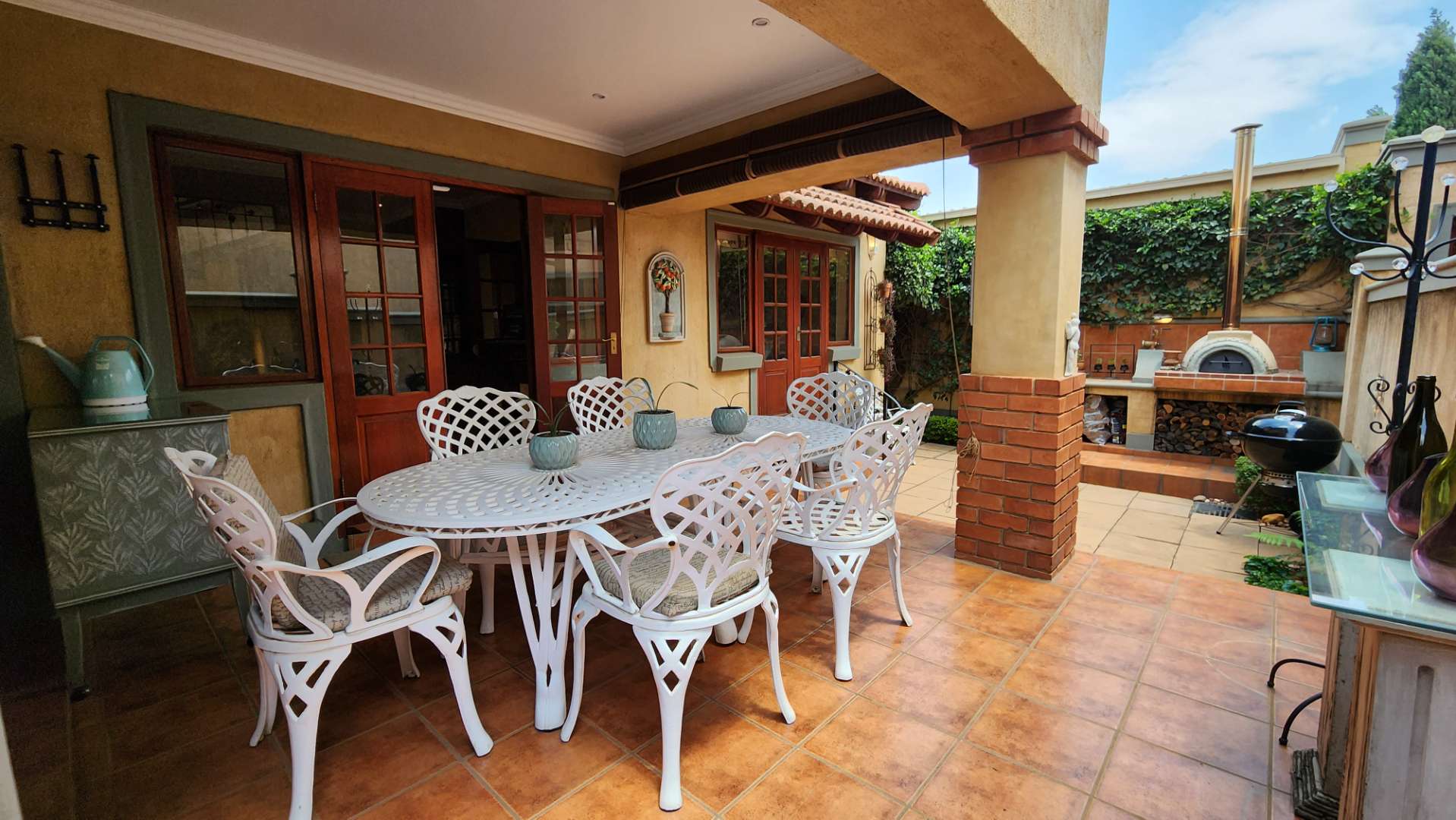 2 Bedroom Property for Sale in Bronberg Gauteng