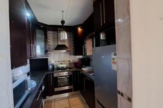 2 Bedroom Property for Sale in Cosmo City Gauteng