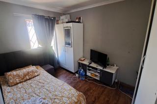 2 Bedroom Property for Sale in Cosmo City Gauteng