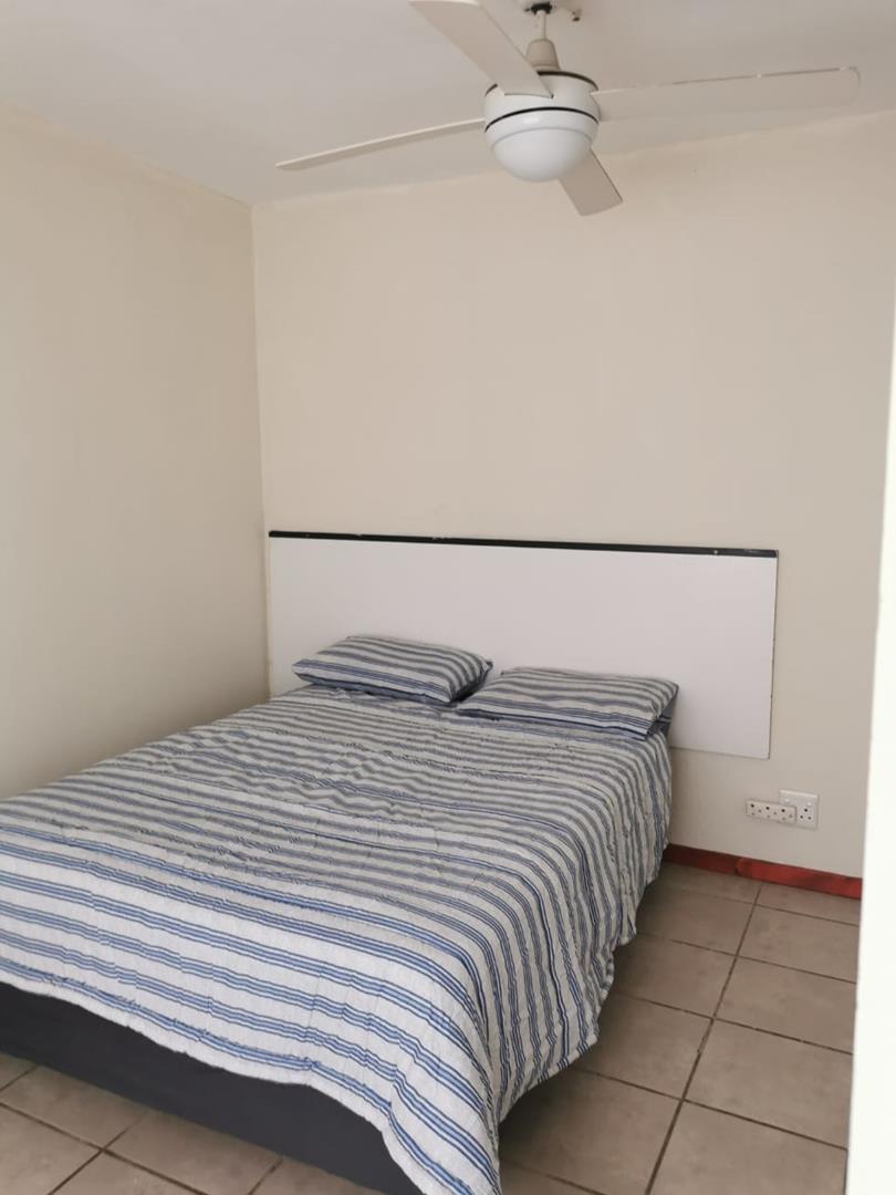 To Let 1 Bedroom Property for Rent in Vorna Valley Gauteng