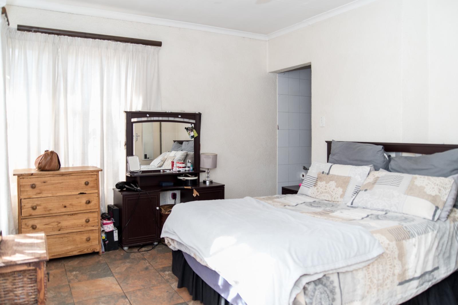 3 Bedroom Property for Sale in Van Riebeeck Park Gauteng