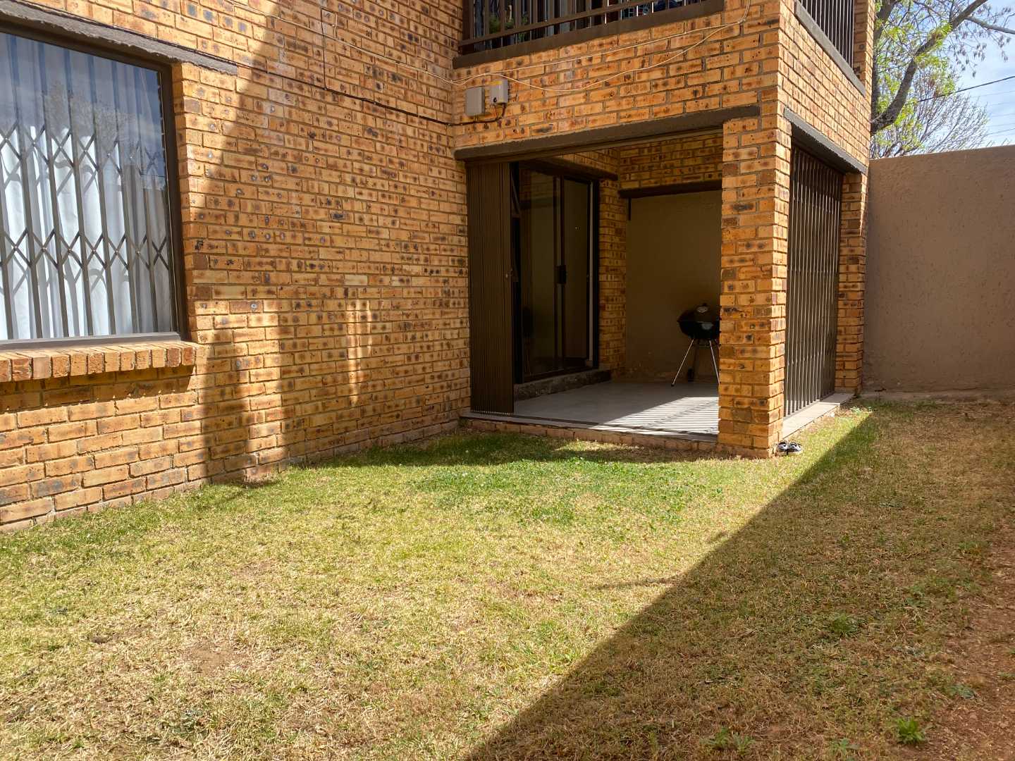 2 Bedroom Property for Sale in Florida Gauteng