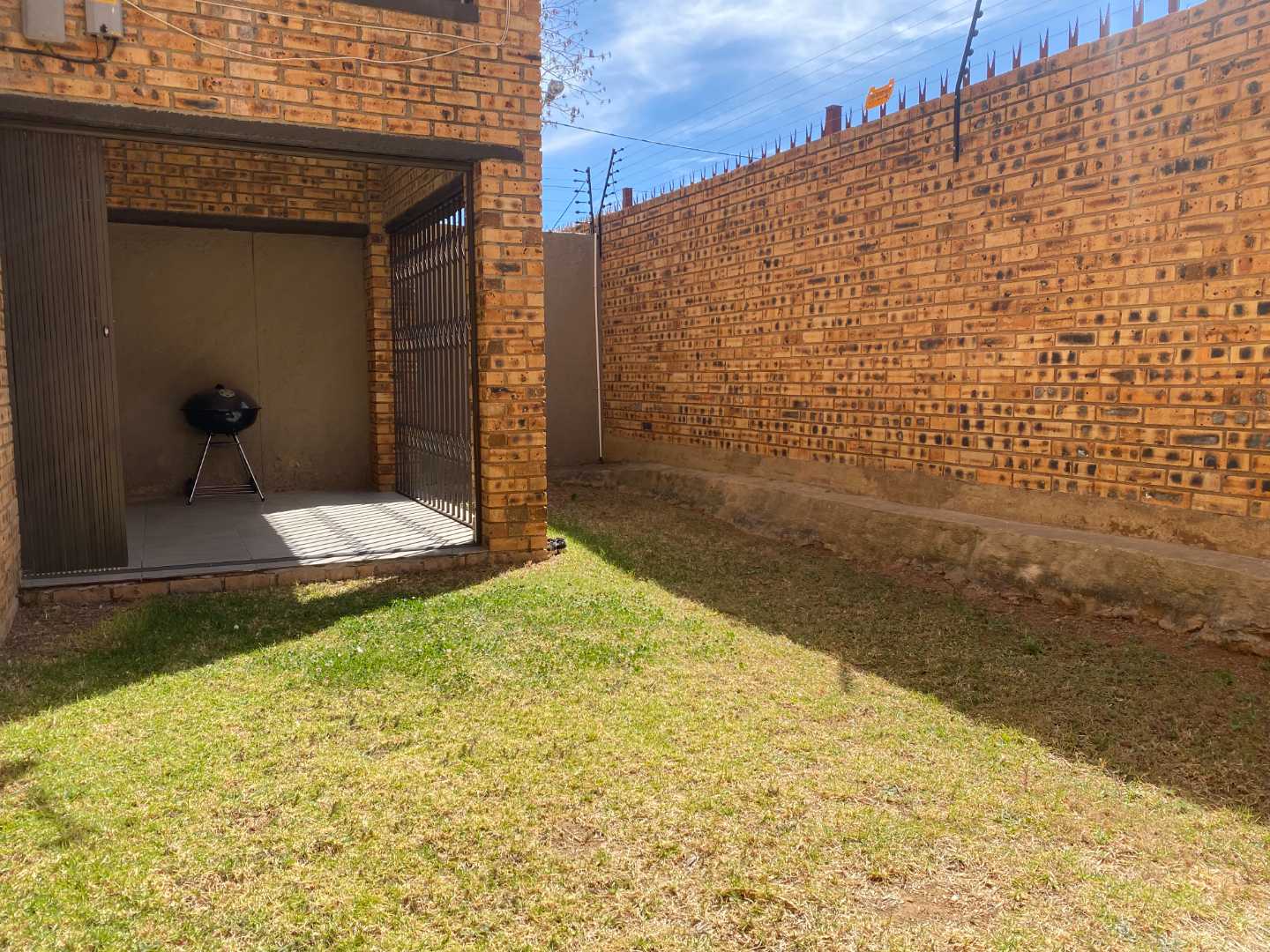 2 Bedroom Property for Sale in Florida Gauteng