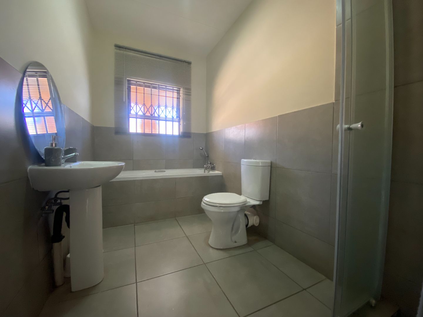 2 Bedroom Property for Sale in Florida Gauteng