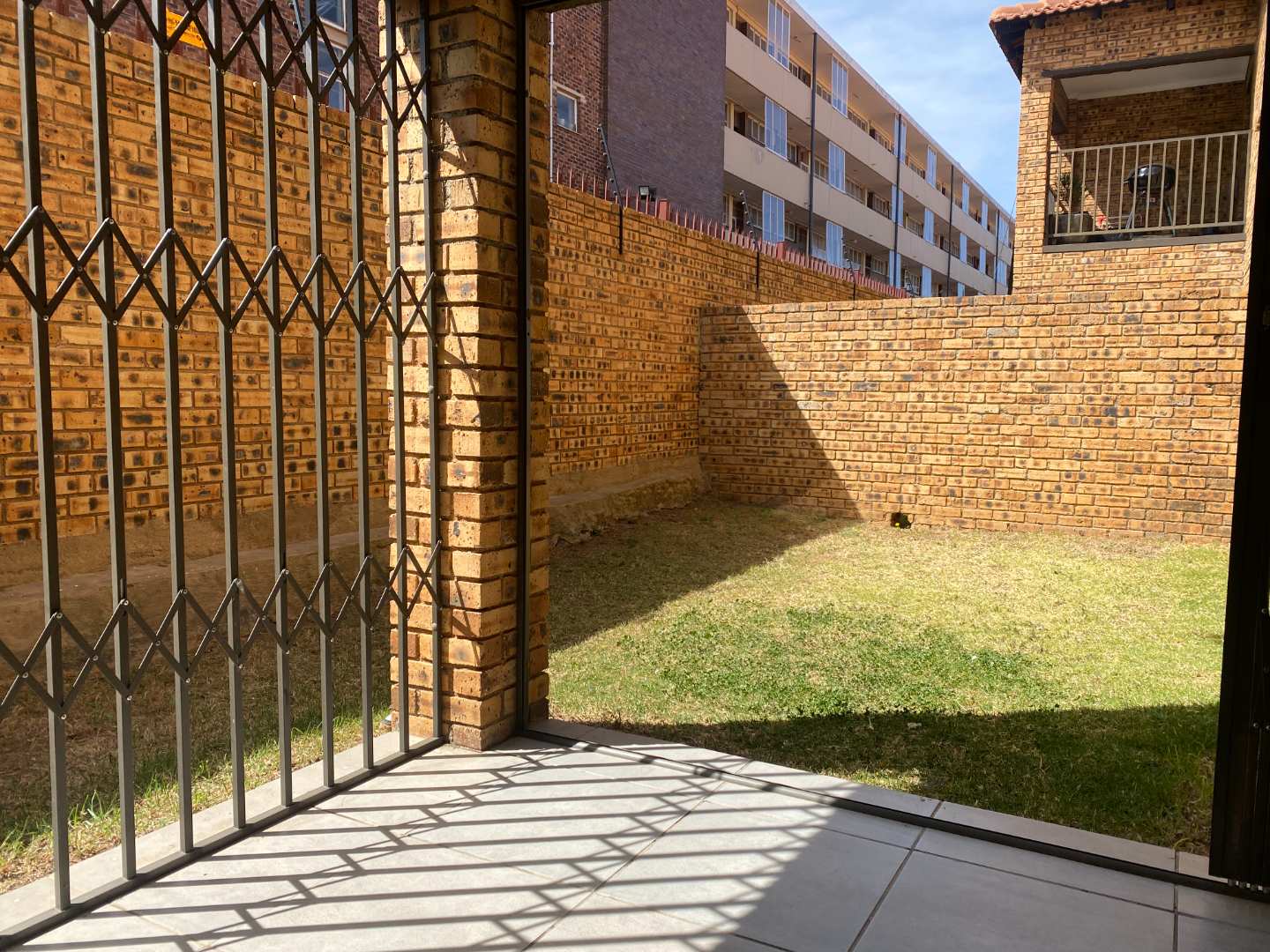 2 Bedroom Property for Sale in Florida Gauteng