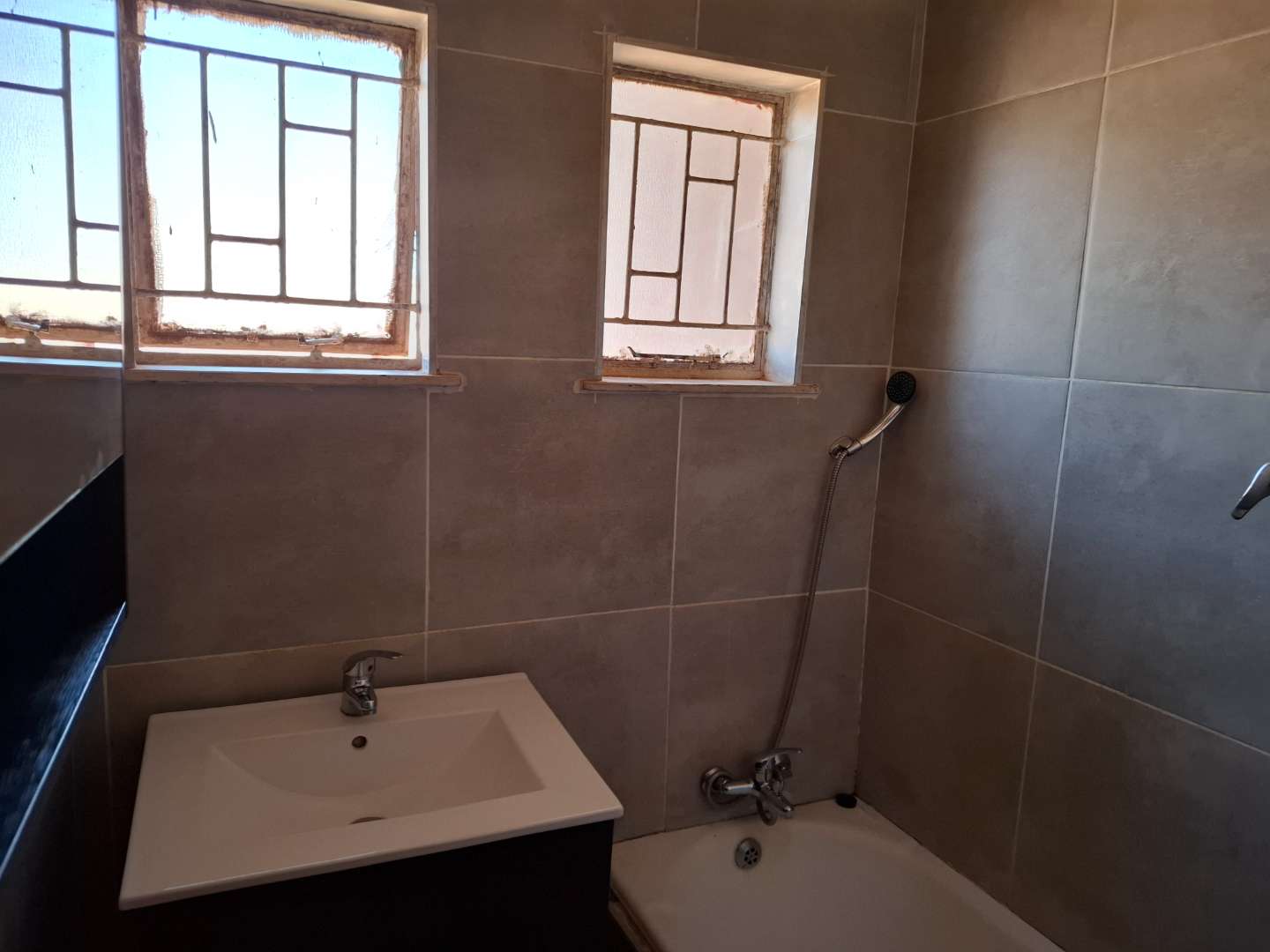 3 Bedroom Property for Sale in Lenasia Gauteng