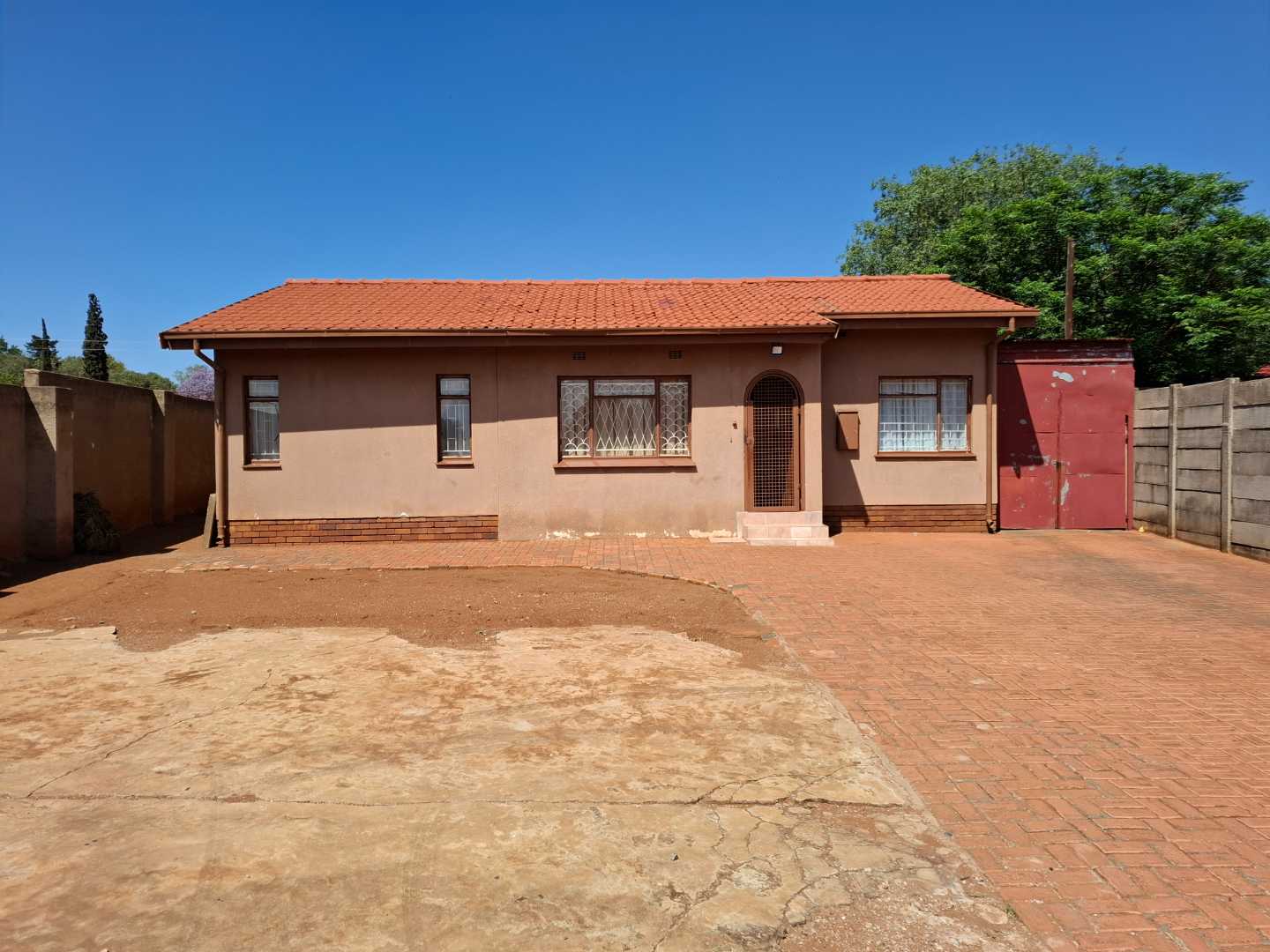 3 Bedroom Property for Sale in Lenasia Gauteng