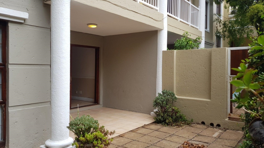 2 Bedroom Property for Sale in Saxonwold Gauteng