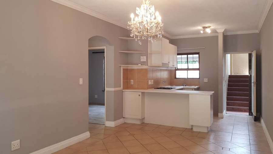 2 Bedroom Property for Sale in Saxonwold Gauteng