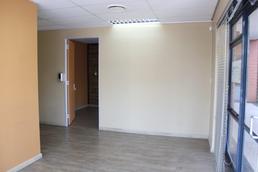 Commercial Property for Sale in Little Falls Gauteng