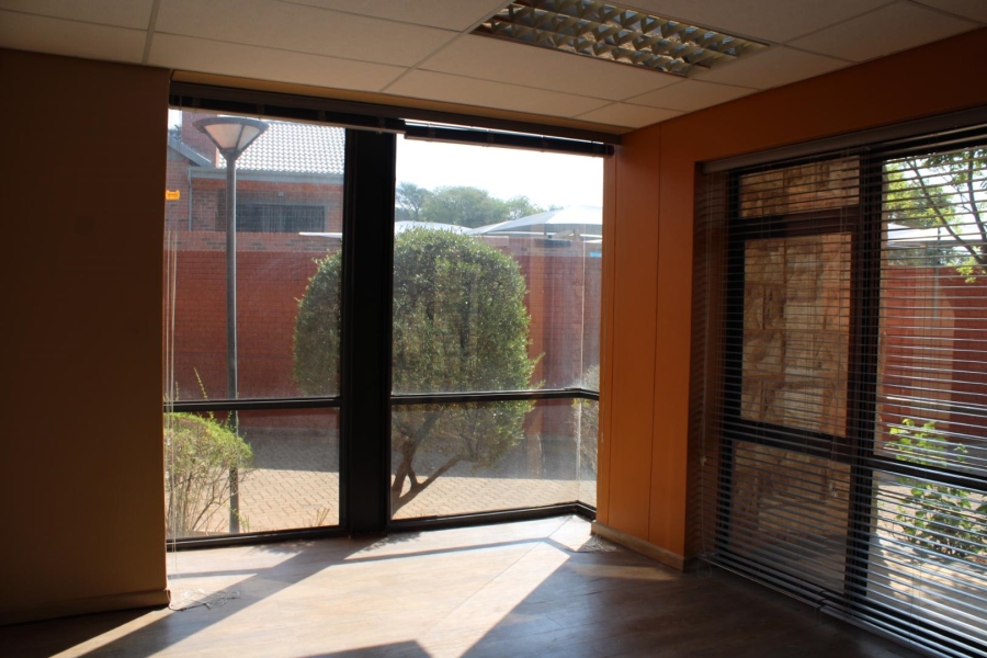 Commercial Property for Sale in Little Falls Gauteng