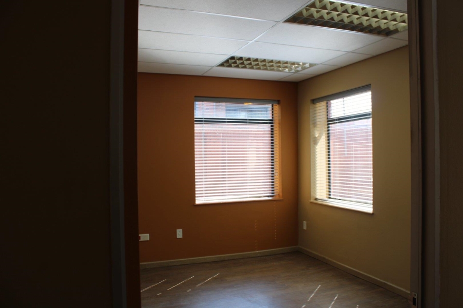 Commercial Property for Sale in Little Falls Gauteng