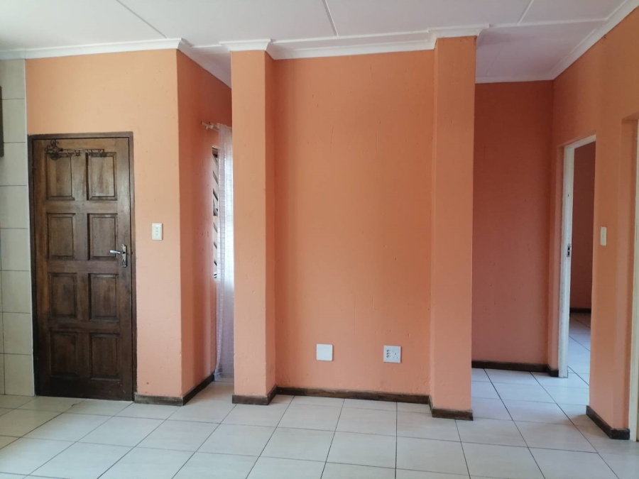 To Let 2 Bedroom Property for Rent in Helderwyk Gauteng