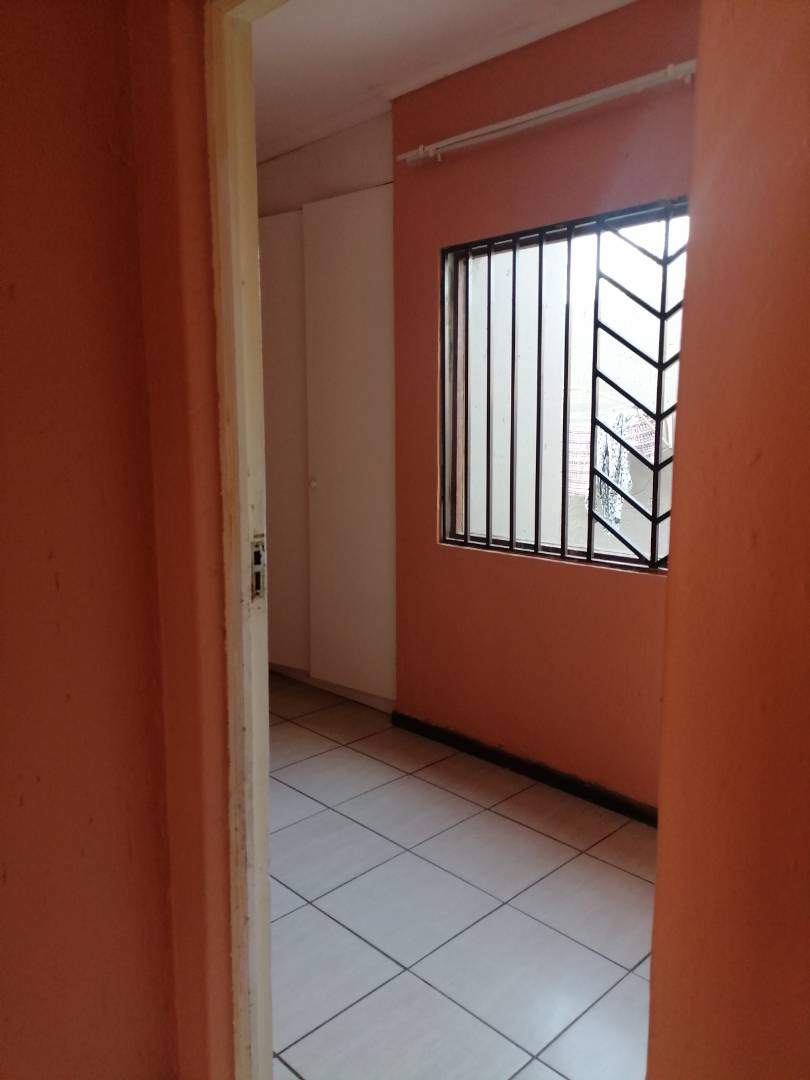 To Let 2 Bedroom Property for Rent in Helderwyk Gauteng