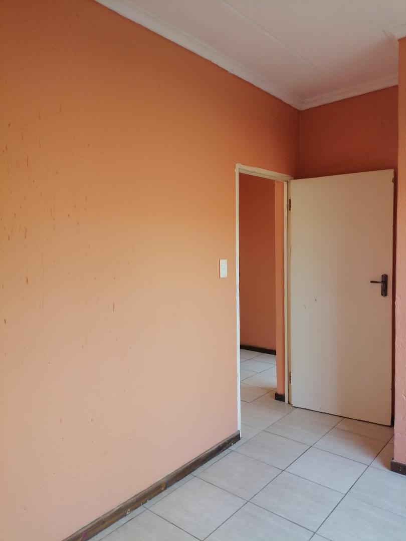 To Let 2 Bedroom Property for Rent in Helderwyk Gauteng