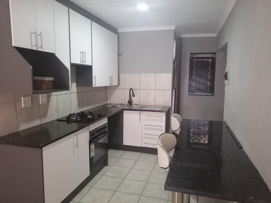 To Let 3 Bedroom Property for Rent in Cloverdene Gauteng