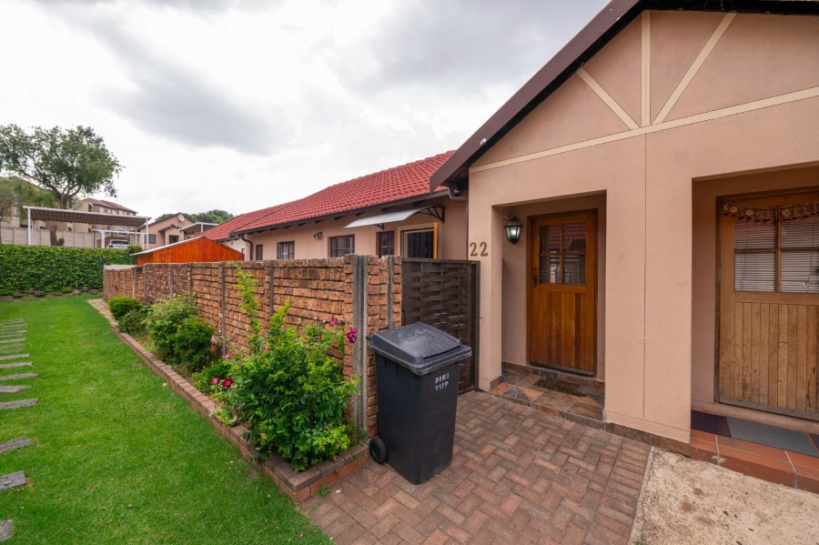 3 Bedroom Property for Sale in Meredale Gauteng