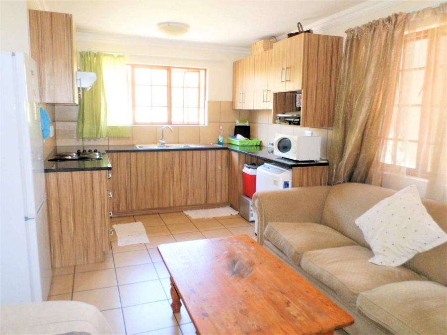 1 Bedroom Property for Sale in Olympus AH Gauteng