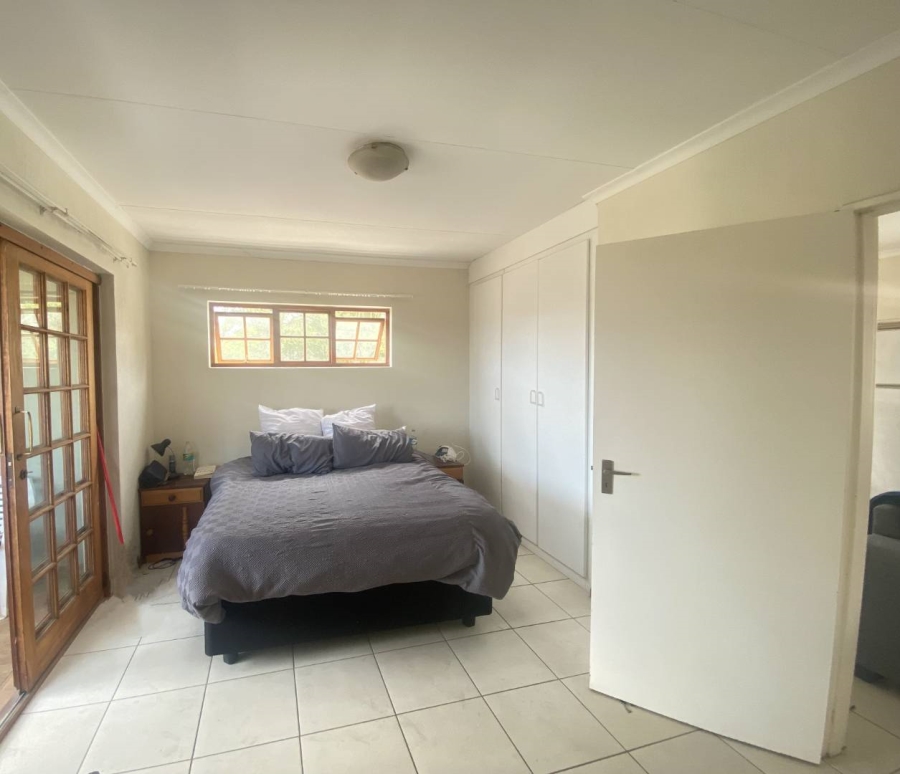 1 Bedroom Property for Sale in Olympus AH Gauteng