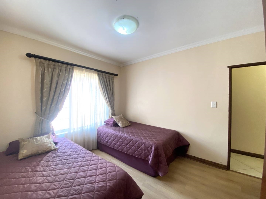 3 Bedroom Property for Sale in Boardwalk Gauteng